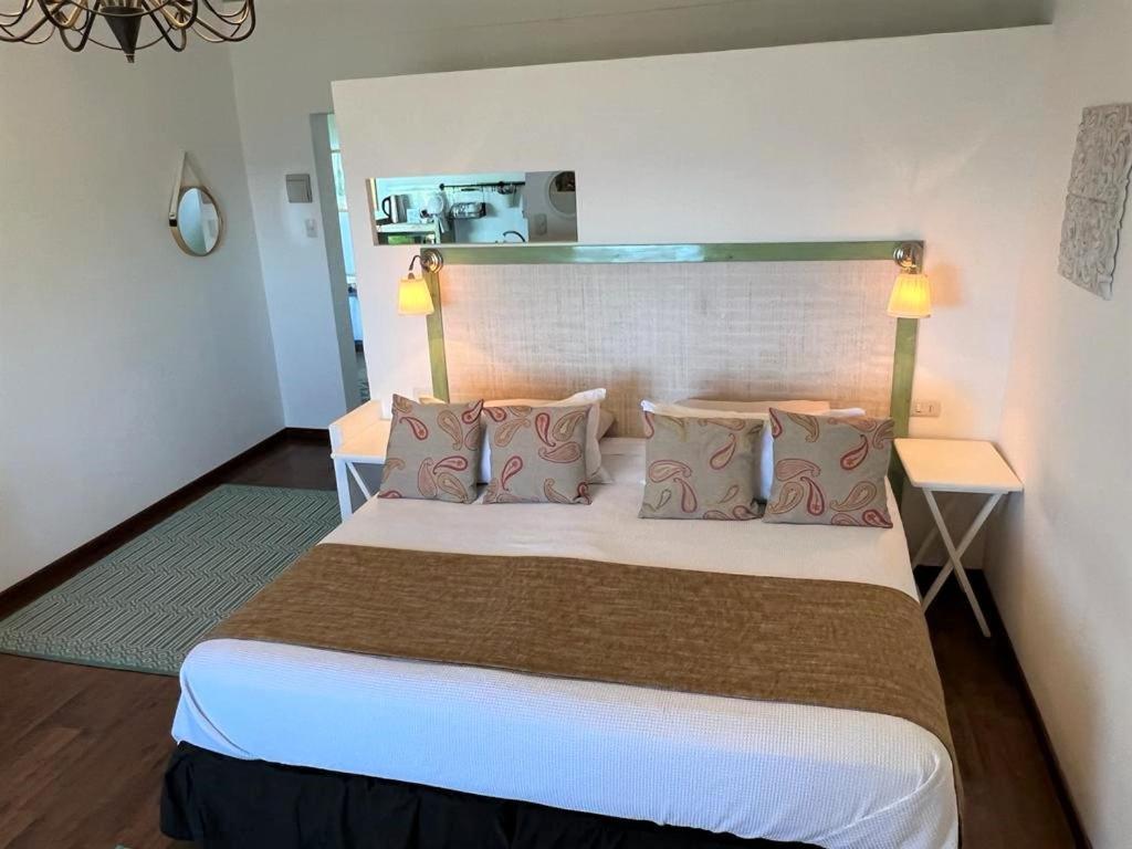 Hotel Boutique La Perouse Анґа-Роа Екстер'єр фото